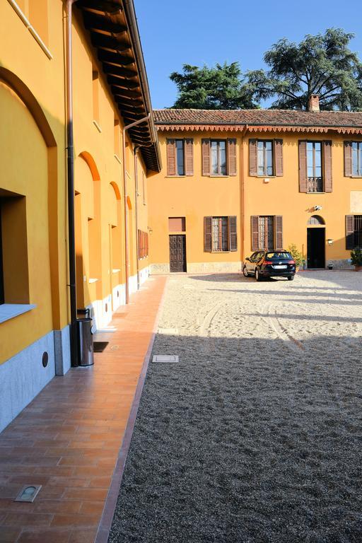 Corte Certosina Trezzano sul Naviglio Exterior photo