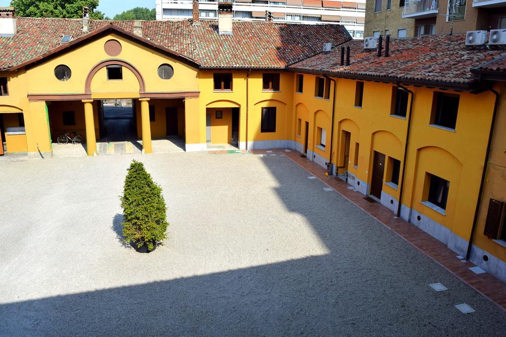Corte Certosina Trezzano sul Naviglio Exterior photo