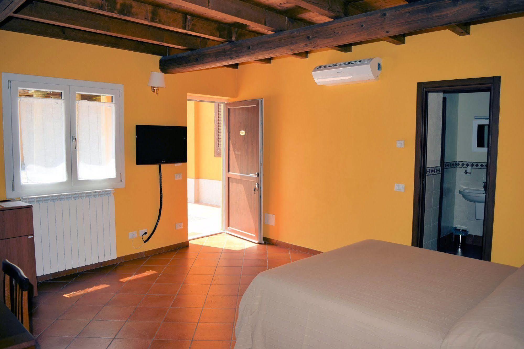 Corte Certosina Trezzano sul Naviglio Exterior photo